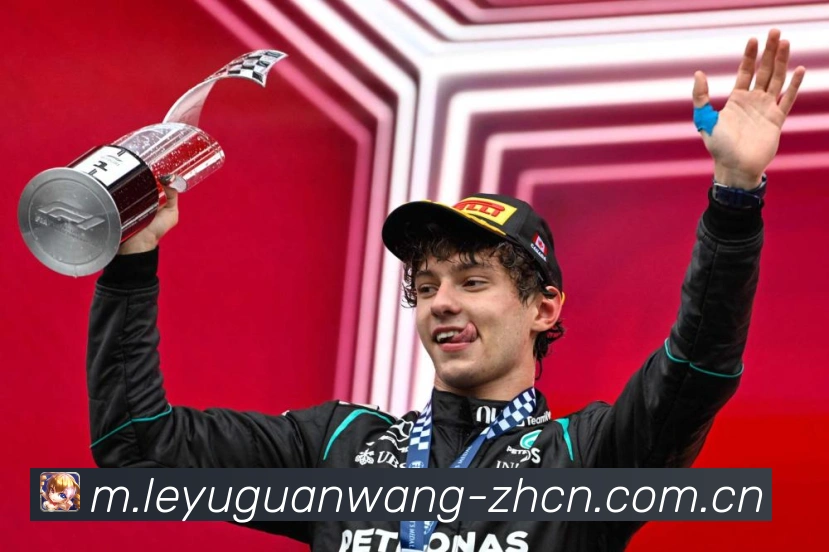 排球明星拉尔森赛场风采与职业生涯成长观察:最新赛事动态与深度分析 排球明星拉尔森赛场风采与职业生涯成长观察:最新赛事动态与深度分析